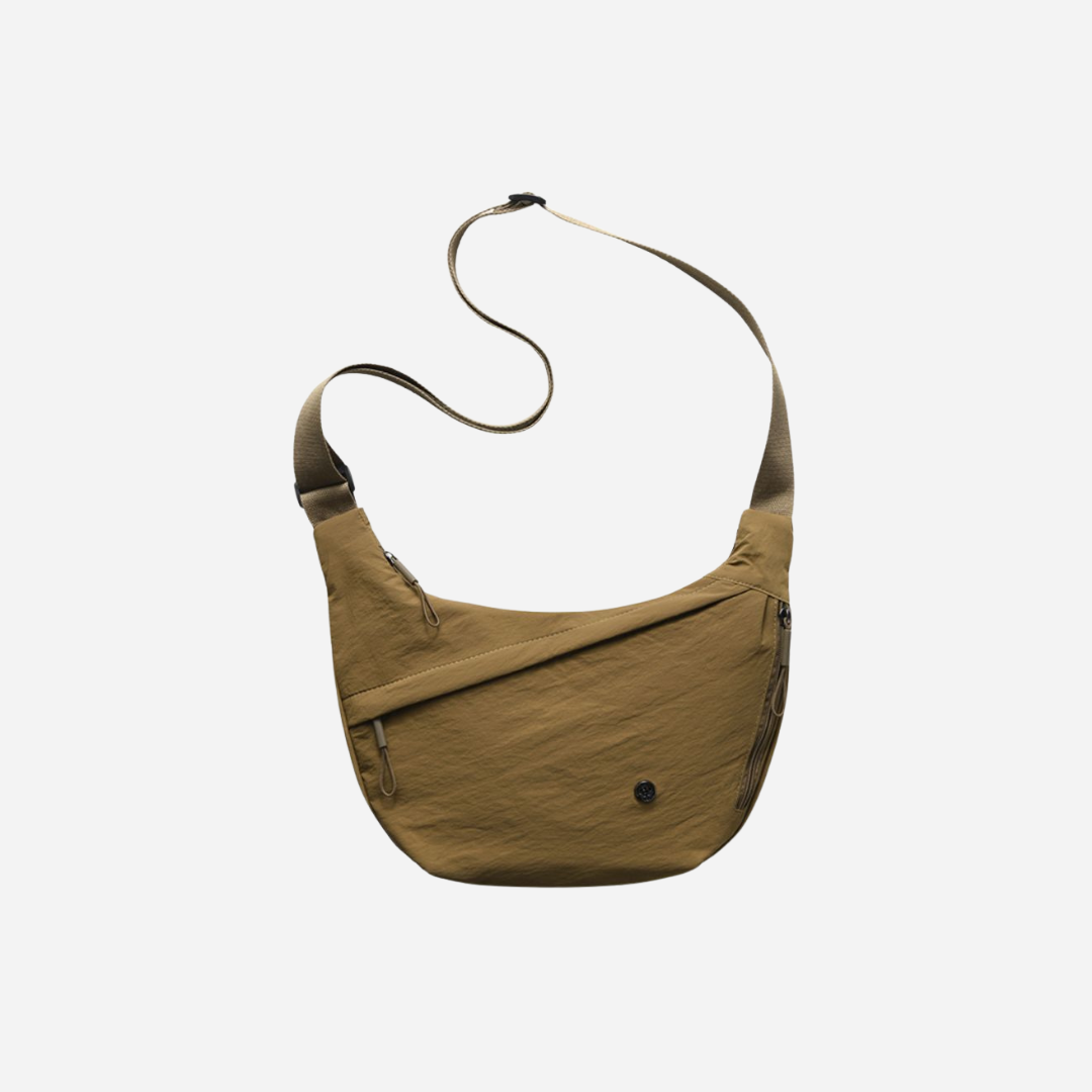 "Lara" Large Capacity Hip Hugger